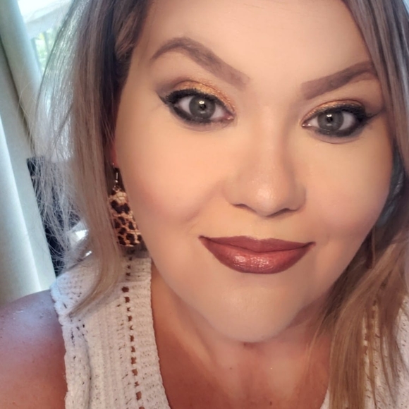leeleejames83
